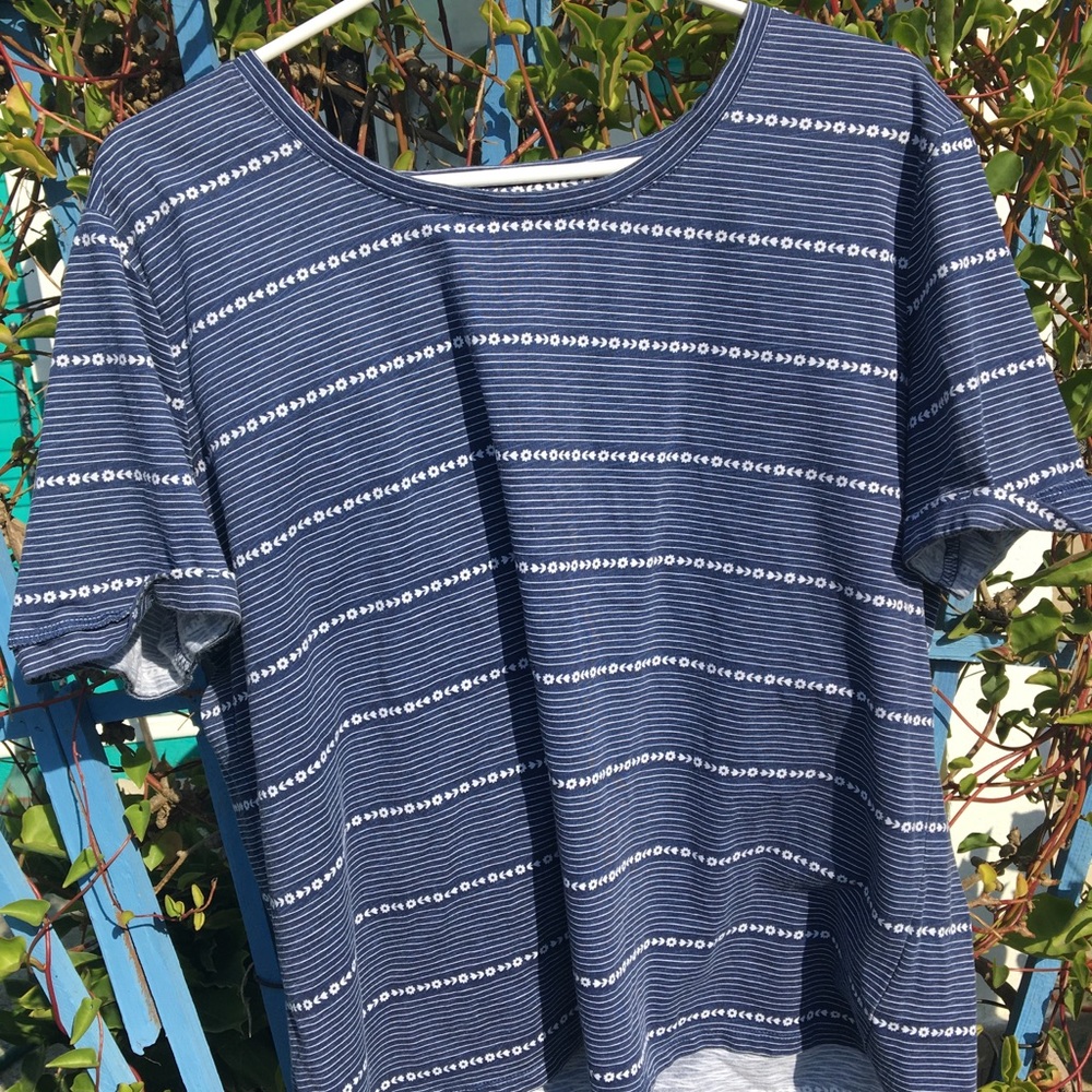 Casual navy blue striped shirt